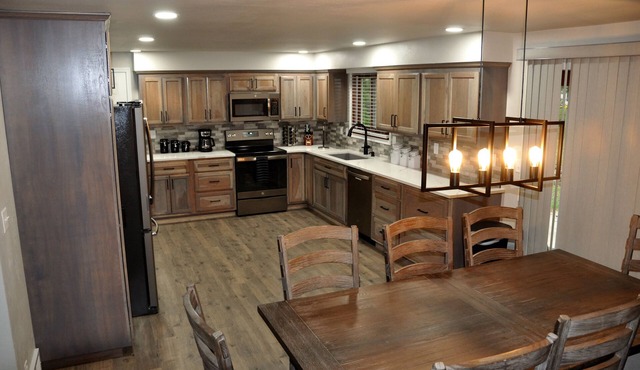 Chic Retreat Welcomes you! in Canton