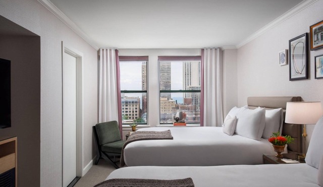 Claridge House Chicago, Tapestry Collection by Hilton in Chicago