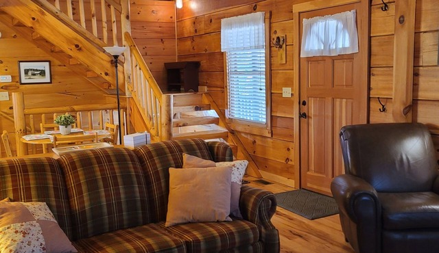 Cozy Cabin at The Reserve near Fairystone State Park in Stuart