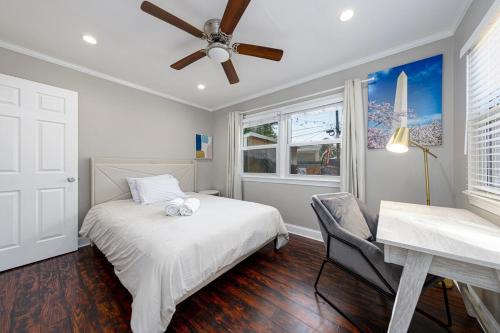 Cozy House, Pool Table and Parking, Mins to DC in Arlington