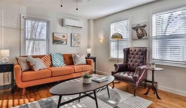 Cozy & Quiet Escape Near Shopping & Restaurants in Salem