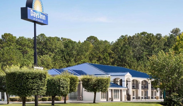 Days Inn by Wyndham Fulton in Fulton