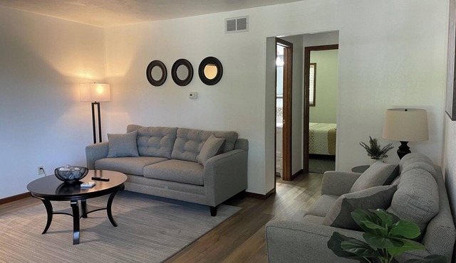 Delightful & Relaxing 2 Bedroom! in Rock Falls