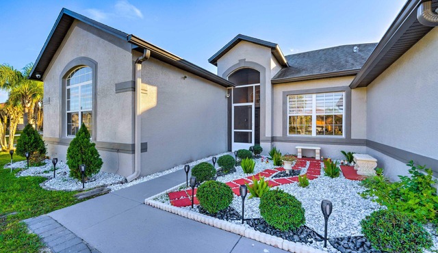 EV 5334 - 4 Bed 3 Bath Home with Screened-in Pool, Games Room, Kids Bedrooms in Kissimeee