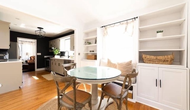Fabulous 3-bedroom house with AC in charming Elgin in Elgin