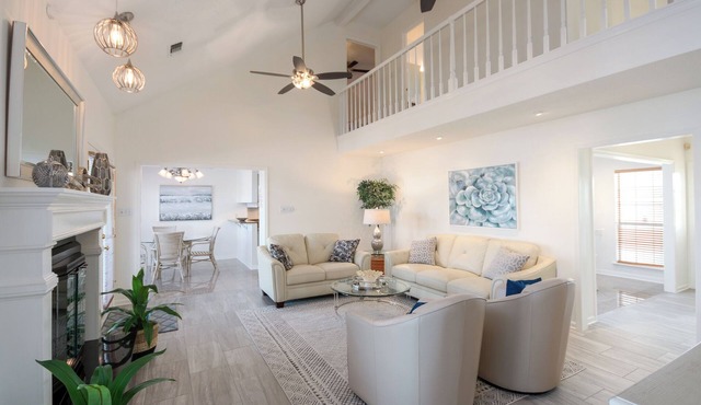 French Quarter Festival Rental 111 Near New Orleans with Waterfront Boat Dock in Slidell