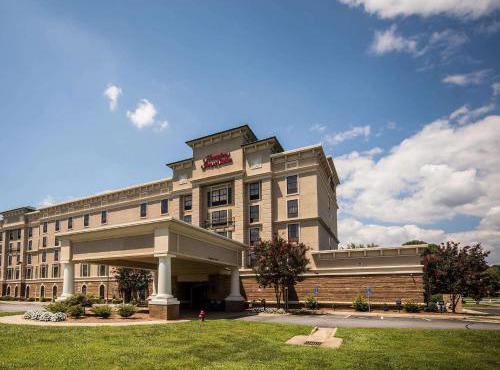 Hampton Inn & Suites Dobson in Dobson