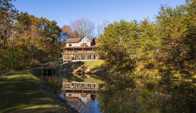 Hilltop Retreat with Indoor Saltwater Pool in Sugar Grove