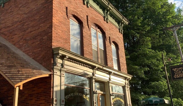 Historic, beautifully renovated riverside apartment in North Ferrisburgh in Ferrisburgh