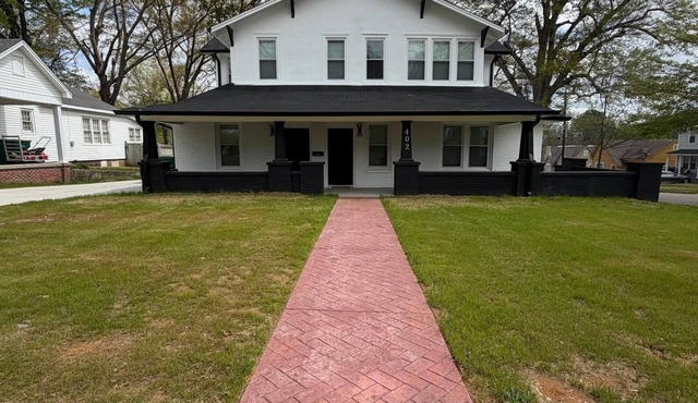 Historical Apartments #1&2 - Sleeps 7-14 in Tupelo in Tupelo