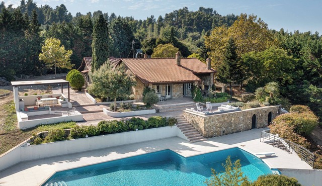 K-Constantin Villa Agia Paraskevi by Halkidiki Villas in Pallini