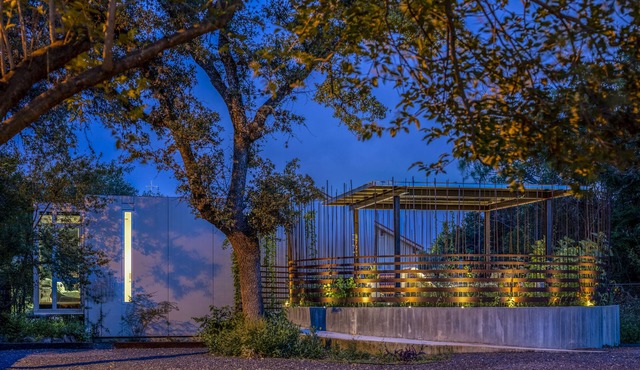 Kasita Nest is a prefabricated, smart home for romantic getaways. in Austin