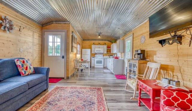 Kay's Cabin - Peaceful Acres in Rogersville