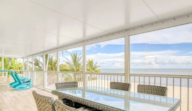 Keys To The Kingdom! Private Oceanfront Retreat with Beach and Pool in Big Pine Key