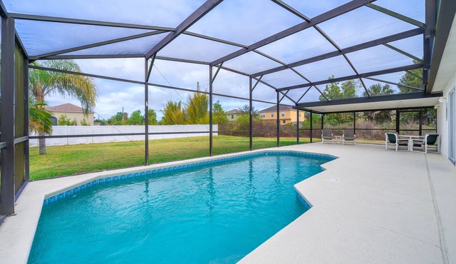 Kussimmee, Disney, private Pool Home, South/West Private Pool south facing in Kissimmee