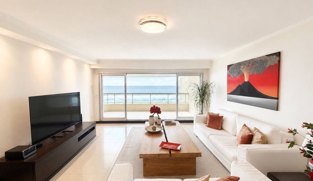 Luxury Apartment Across from the Best Beach in Punta Del Este