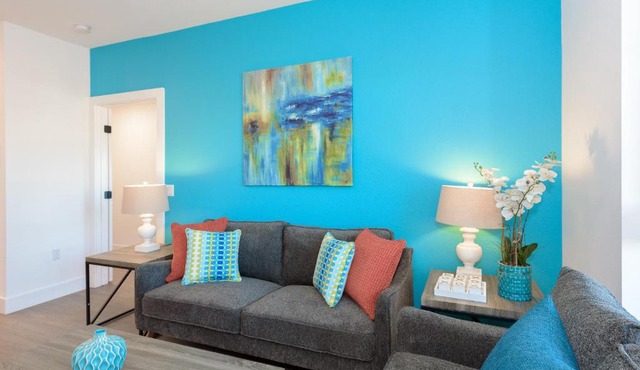 Luxury Loft with Spa& Gym Close to Beach in Carlsbad