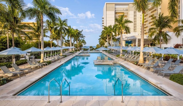 Marriott Crystal Shores - Poolside 2BR Villa 1/23-1/30/27 in Marco Island