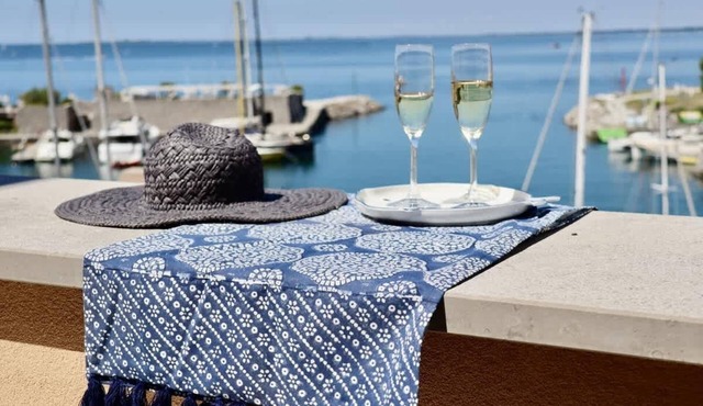 Mediterranean view - Portopiccolo Apartments in Duino-Aurisina