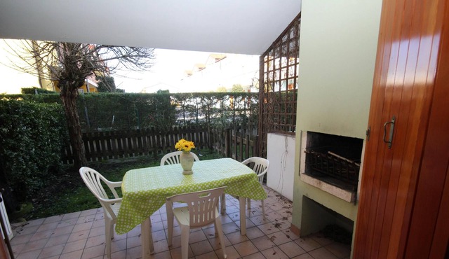 Mediterranean Village Terraced house with private garden in Rosolina Mare