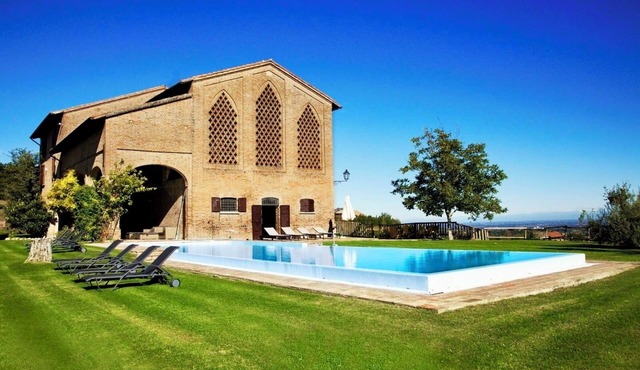 Mirabella - Tabiano Castello Country Villa, Italy- exclusive use, pool, WiFi, AC in Tabiano Castello
