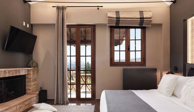 Mirada by GM Luxury Suites in Καλαβρύτa