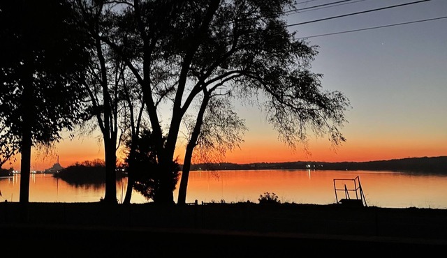 Mississippi River View in Hampton