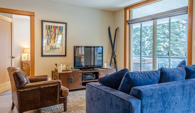 Modern 2 bedroom apartment in village centre in Sun Peaks
