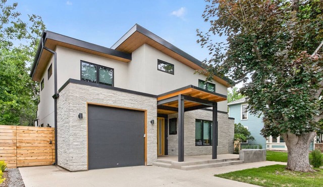 Modern 5 Bedroom Boulder Home-Prime Location, Walk to Pearl Street and Sundance in Boulder