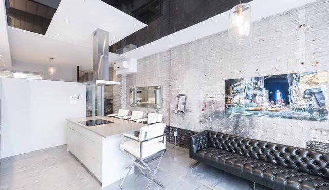 One-Bedroom Apartment in Montreal