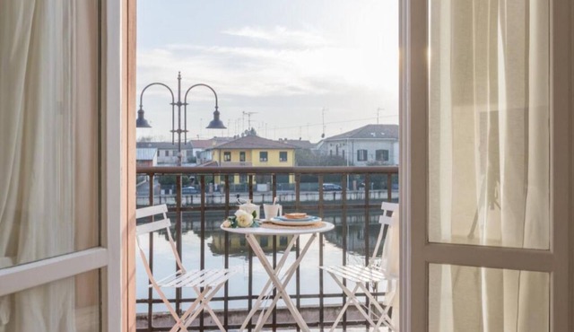 Palazzo Spada - Seagul apartment with balcony and view Po river in Codigoro