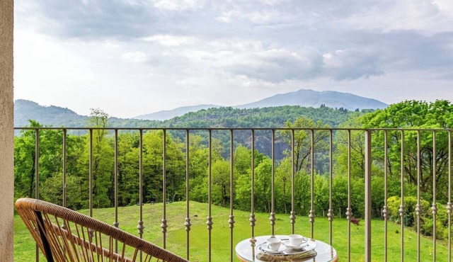 Panoramic house 360° | 150sqm | 5 min from Lake Maggiore | Street parking in Cossogno