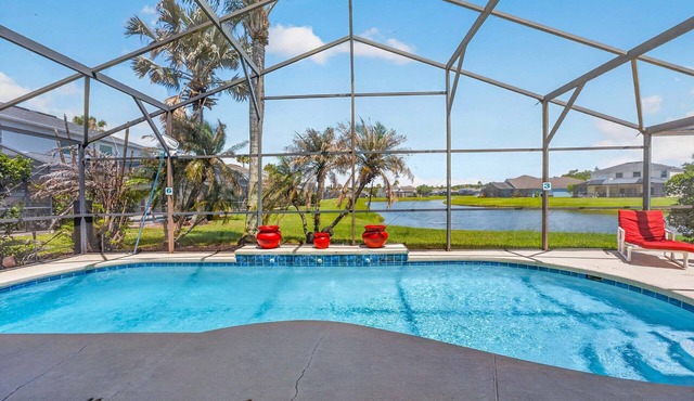 Poolside Heaven in Cumbrian Lakes in Kissimmee