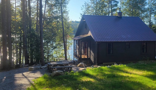 Private Dock & Beach! Lakefront, Fire Pit, Boats in Chestertown