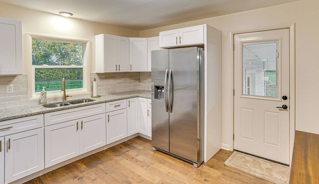 Quiet Country Stay: Modern Home Near Paducah in Cunningham