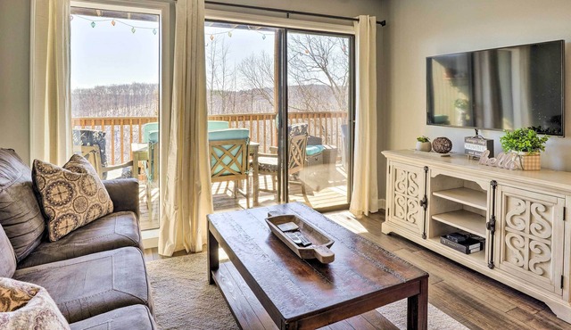 Reeds Spring Condo Near Silver Dollar City! in Reeds Spring