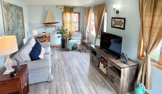 Relax, have fun, and make memories at the lake! in Cedar Lake