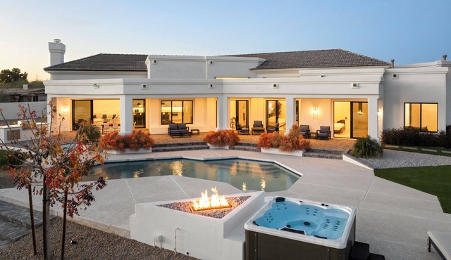 Scottsdale Desert Oasis: Pool, Spa, Billiards & Outdoor Kitchen in Scottsdale