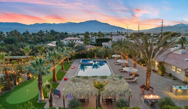 SDR Hideaway! Misters, Saltwater Pool/Spa, Putt Putt! in Thousand Palms