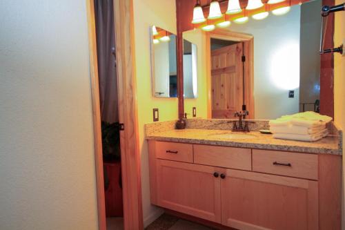 Sierra Park Villas #82 in Mammoth Lakes