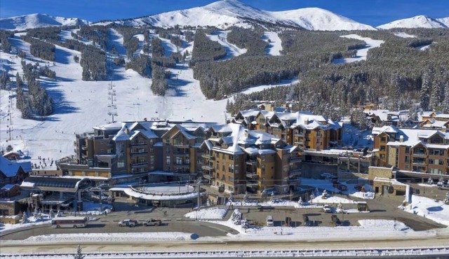 Ski In Ski Out Luxury 3BR Grand Colorado Peak 8 - April 4 - April 11, 2027 in Breckenridge