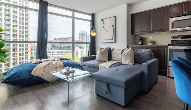 Spacious 3BR condo with patio & free parking in Toronto