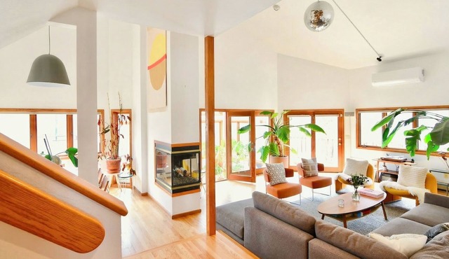 Spacious Architect Home Ideal for Families +Groups in Boulder