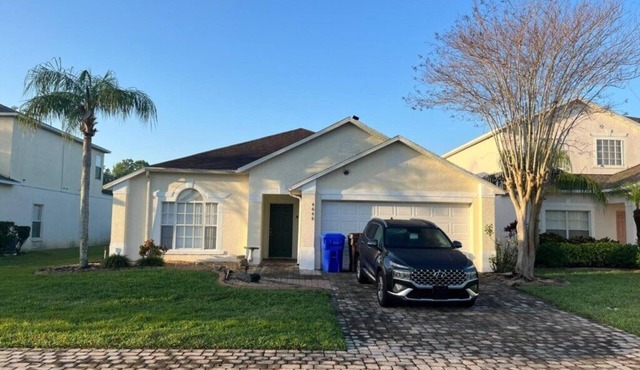 Spacious Pool Home in Gated Cumbrian Lakes in Kissimmee