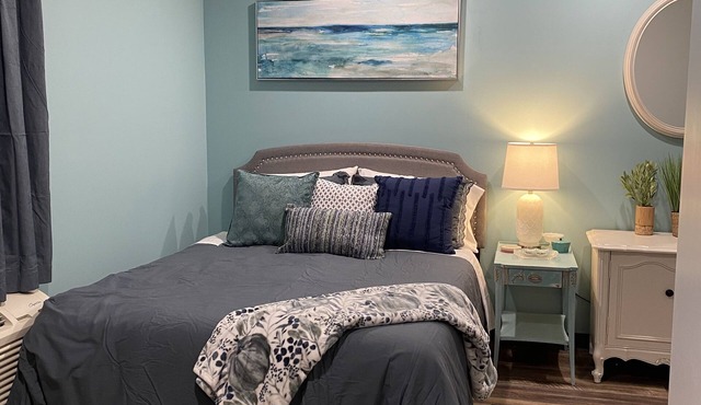 Sycamore Acres 303 Beachy vibes suite with full kitchen and living room in Lewistown