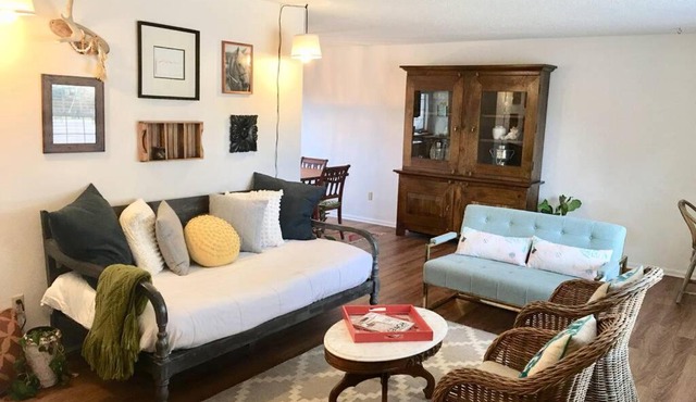 The Gathering House - Gorgeous Views & Trails - in Colorado Springs