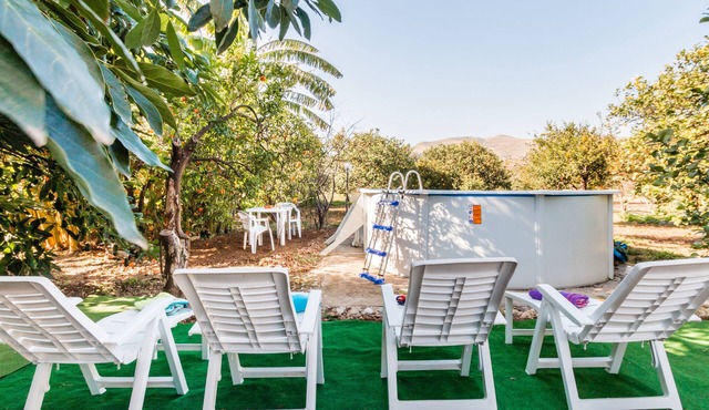 "THE GREAT GARDEN" with private pool & in Avola