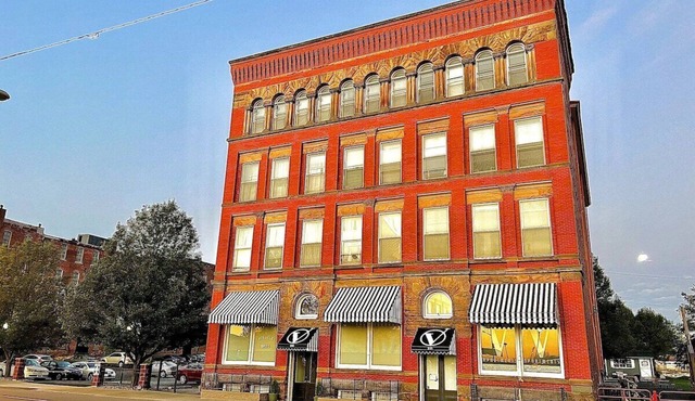 The Voegele Historic Loft BnB Apartment in Mansfield