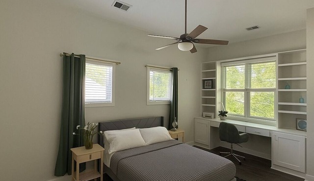 Treetop Loft Studio – Walk to Uptown Hotspots in Charlotte