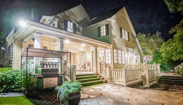 Vancouver Golf Villa. - Private 5BR/6BA, w Golf Practice, Pet Friendly in Vancouver